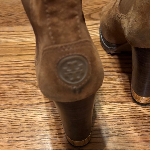 Tory Burch Tan Suede Heeled Boots - Picture 9 of 9